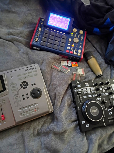 Akai mpc1000 tabletop digital - mpc1000,