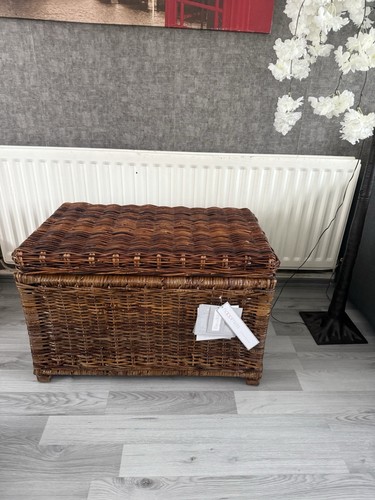 Wicker storage trunk - 30",