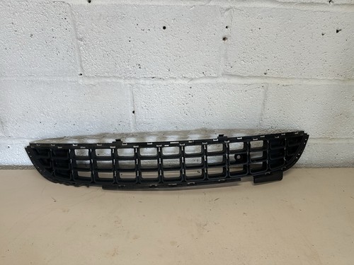 Vauxhall corsa grill front - d,
