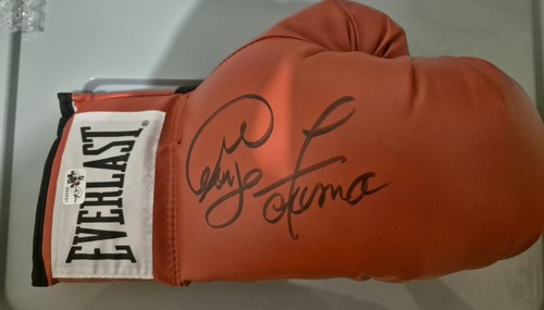 Signed george foreman - *signed*,