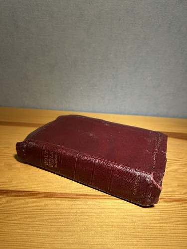 The holy bible old - the,