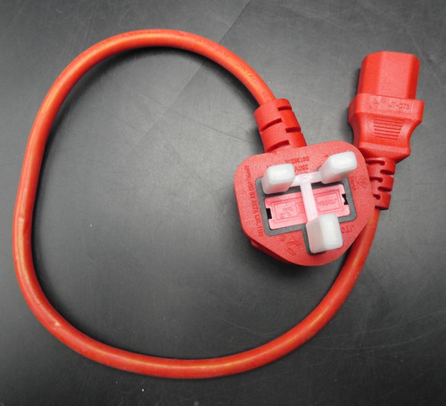 Red extension lead - 0.5m,