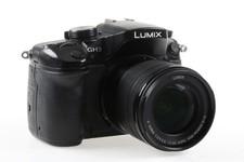 Panasonic DMC-GH3 Outfit - SNr: WE3KF001064