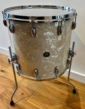 Gretsch Renown 18” X 16”