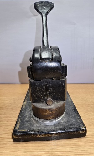 Heavy vintage shaw blake - shaw, &