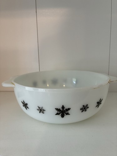 Vintage pyrex black - pyrex, white