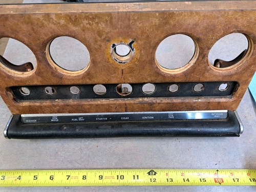 Oem 1967 jaguar 420 center - 420,