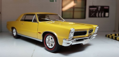 Pontiac gto 1965 gold welly - 1965,