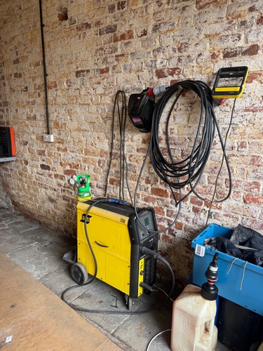 Esab c280 mig - mig, welder