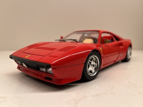 Bburago 1984 ferrari gto - bburago, 1:18