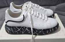 Alexander McQueen Oversized