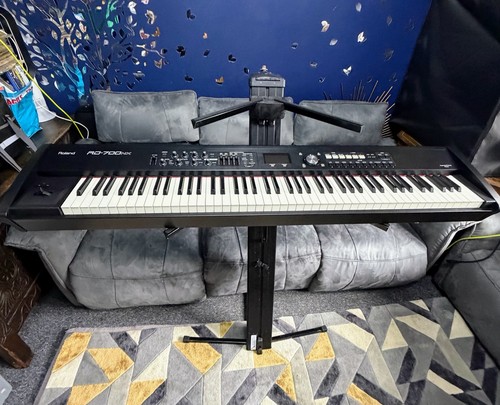 Roland rd700nx keyboard stage - roland,