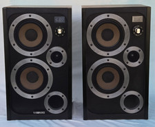 Lovely Pair Vintage Rank