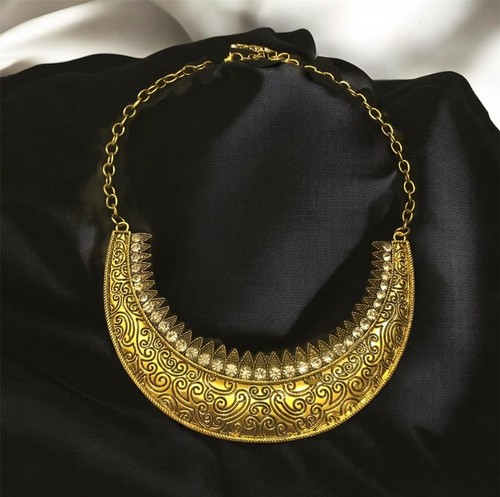 Gold metal pattern crystal - gold,