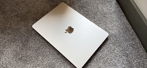 Starlight macbook air 2025 - air,