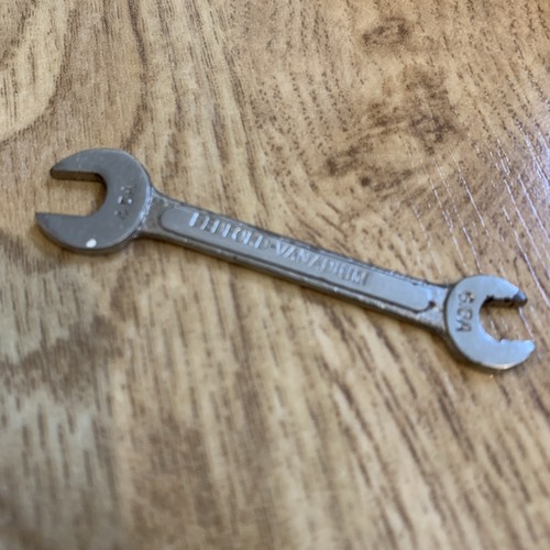 Open ended spanner by - open,