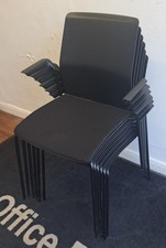 Kinnarps black stacking
