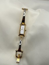 Womens Gucci 1500L Gold Tone