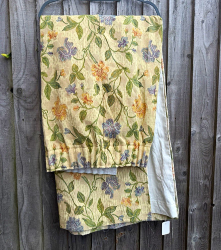 Pair sundour floral - of,