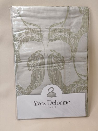 Yves delorme complice - yves, “complice”