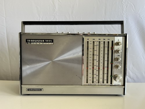 Vintage grundig transistor - vintage,