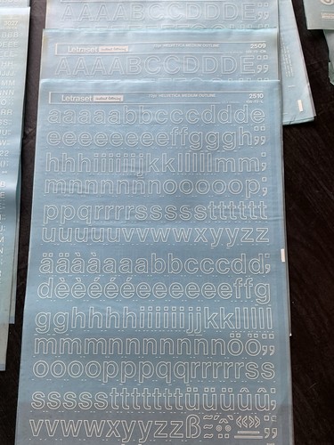 Letraset white and black - 33,