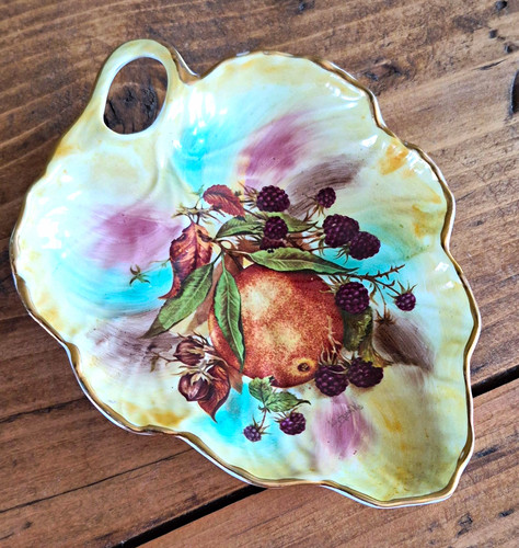Aynsley leaf shape fruit - aynsley,