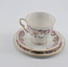 Vintage 1970s Queen Anne Bone