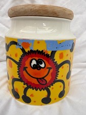 Dunoon Jar by Jane Brookshaw -