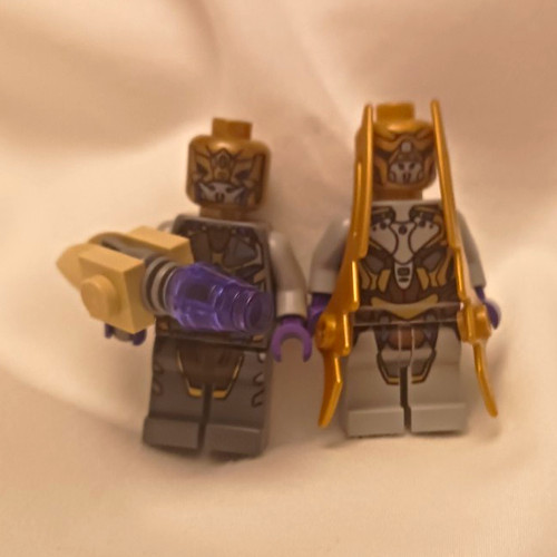 Lego marvel age altron - lego,