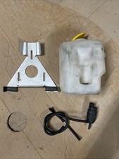 Vauxhall Vx220 Washer bottle,Bracket And Pump