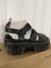 Dr. Martens, Doc’s, DM’s. Doc Marten’s, RICKI-3 STRAP SANDAL