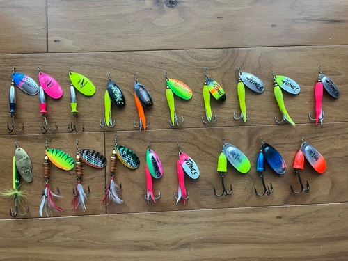 Lot branded fishing - of,