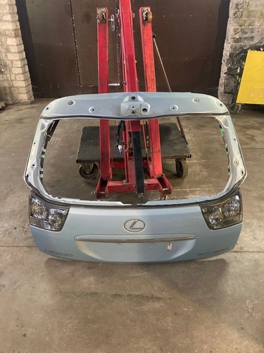 Breaking lexus 300 2005 - 300,