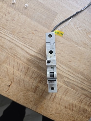 B32 bill rcbo - b32,