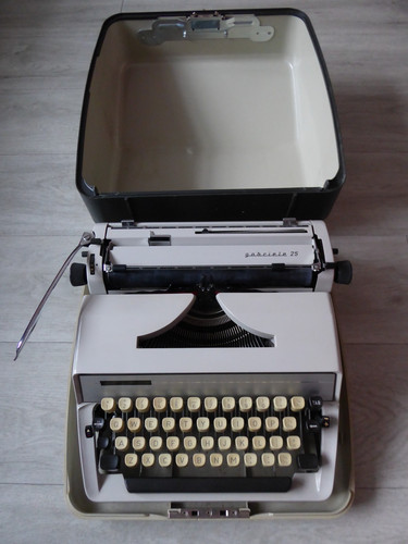 Adler gabrielle vintage - adler,