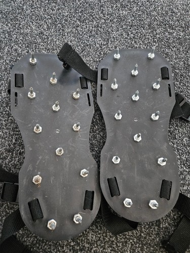 Used size lawn aerator strap - size, l