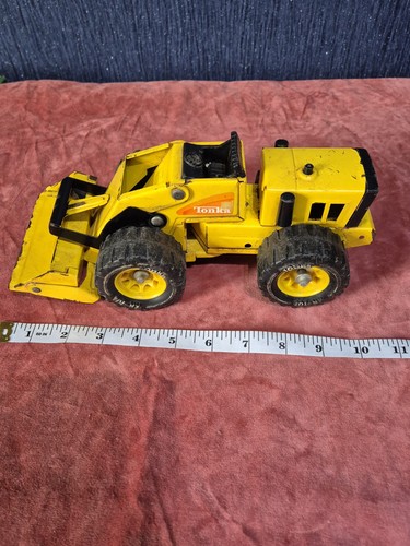 Vintage tonka truck - tonka, tractor