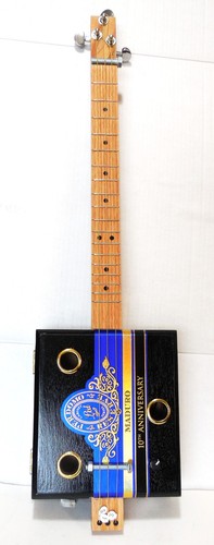 Cigar box guitar string - cigar,