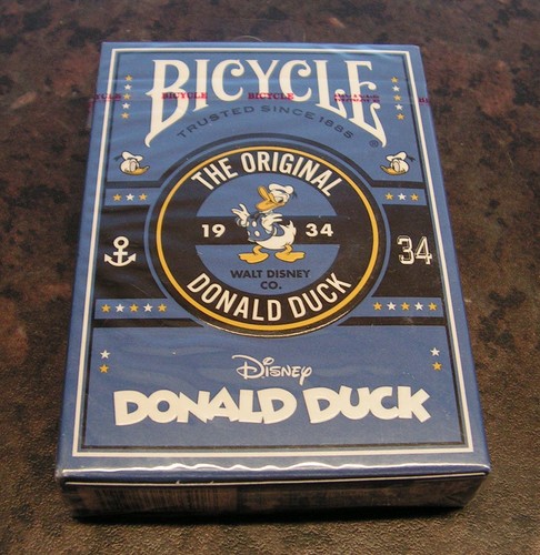 Donald duck playing - duck,