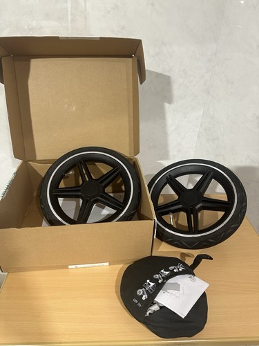 Joolz day pneumatic tyres - +,