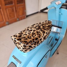 Classic leopard motif vespa - motif,