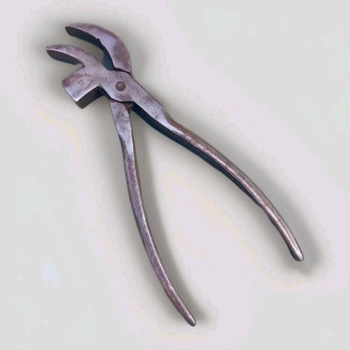 Vintage cobblers lasting - vintage,