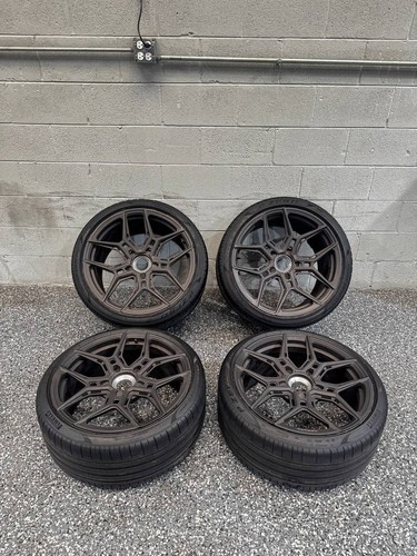 Vossen staggered center - 20/21",
