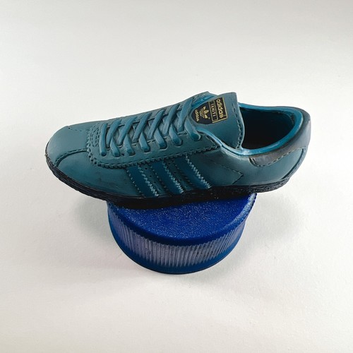 Tahiti pepsi meets adidas - pepsi,