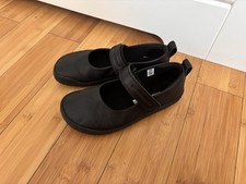 Vivo barefoot Girls Shoes Size 2.5