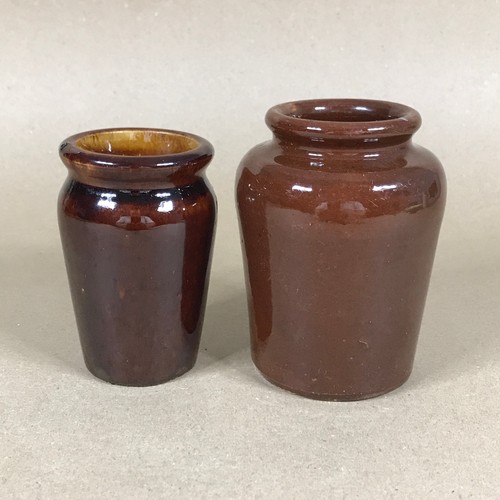 Pair vintage brown - pair,