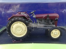 TOP! 1962 UH HATCHET 1:43