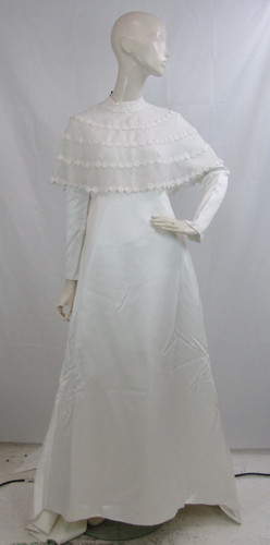 Vintage 1970s cape wedding - 1970s,