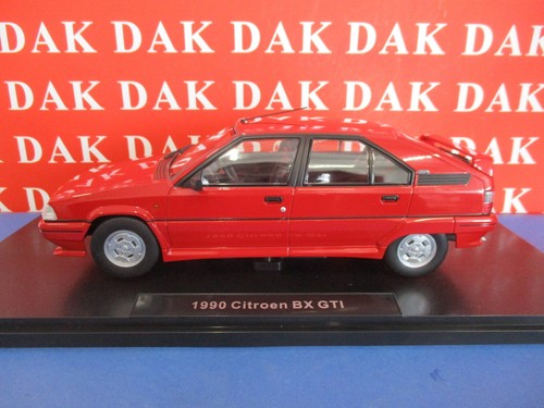 Die cast modellino - 1/18,